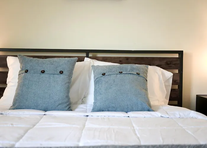 Holiday home Stylish Sanctuary Near Downtown Workspace Parking