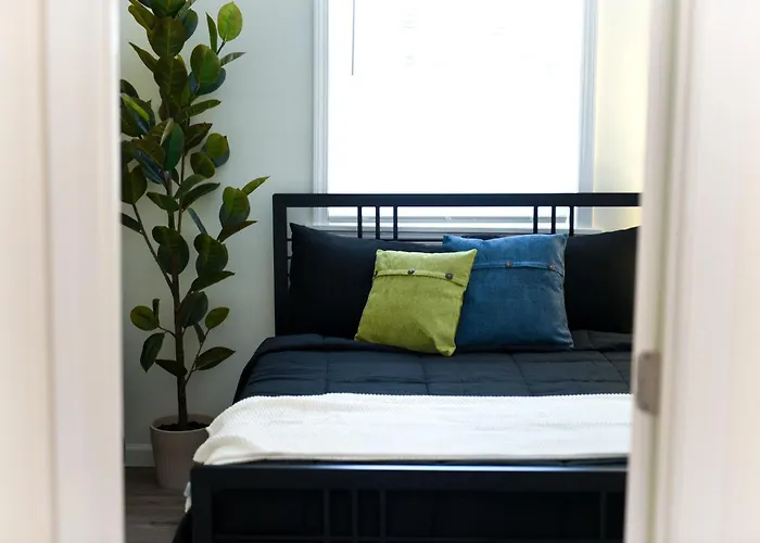 Stylish Sanctuary Near Downtown Workspace Parking * Pittsburgh